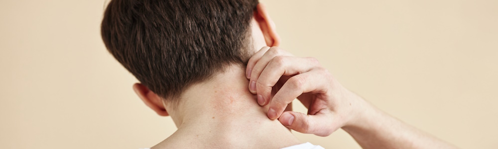 Кожные проявления аллергии: зуд, высыпания и другие, их симптомы и лечение