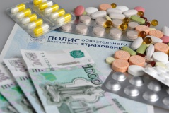 полис ОМС дает право на бесплатные медицинские услуги и лекарства